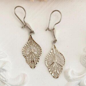 Abstract Shaped Filigree Art Deco Style Sterling Silver 925 Vintage Earrings
